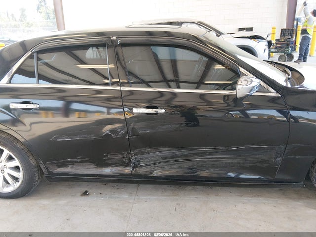 Auction sale of the 2013 Chrysler 300c, vin: 2C3CCAET3DH509258, lot number: 45806808