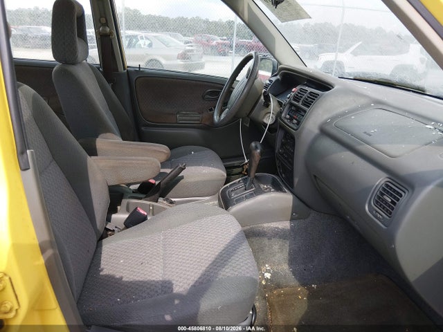 Продаж на аукціоні авто 2002 Chevrolet Tracker Hard Top Base, vin: 2CNBE13C926943998, номер лоту: 45806810