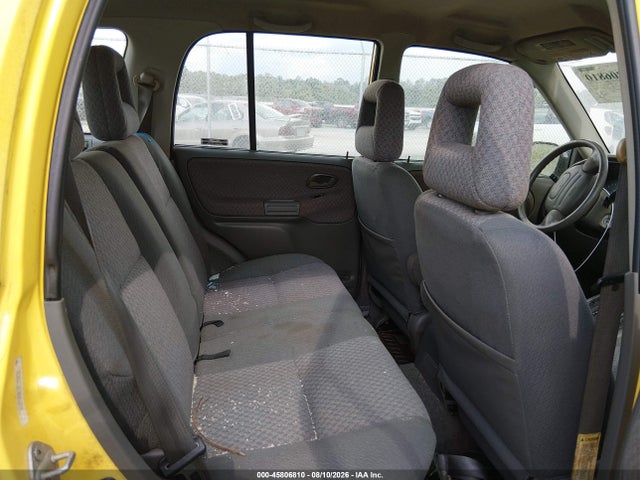 Продаж на аукціоні авто 2002 Chevrolet Tracker Hard Top Base, vin: 2CNBE13C926943998, номер лоту: 45806810