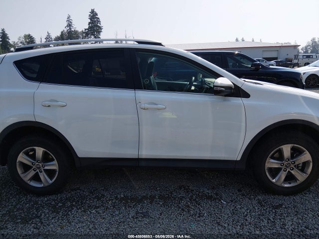 2T3RFREV5FW303651 Toyota Rav4 Xle