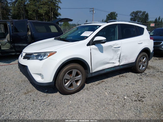 2T3RFREV5FW303651 Toyota Rav4 Xle