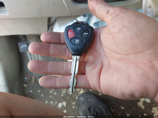 Продажа на аукционе авто 2010 Toyota Camry Le, vin: 4T4BF3EK7AR074076, номер лота: 45806873