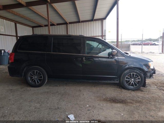 Auction sale of the 2017 Dodge Grand Caravan Sxt, vin: 2C4RDGCG0HR574113, lot number: 45806876