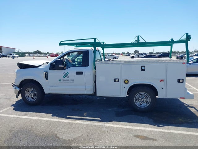 Ford F-250 Xl 2018 1FTBF2A62JEB11594 Image 14
