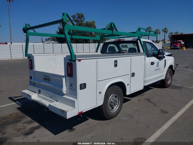 Ford F-250 Xl 2018 1FTBF2A62JEB11594 Image 4