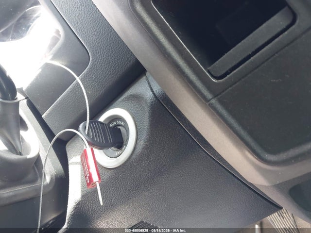 45806929 :رقم المزاد ، 3C6TR5HT3JG117011 vin ، 2018 Ram 2500 Tradesman  4x4 8' Box مزاد بيع