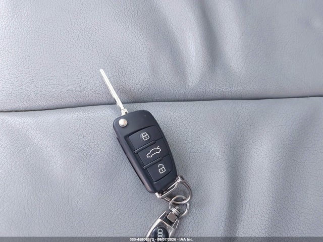 45806972 :رقم المزاد ، WAUB8GFF6G1060176 vin ، 2016 Audi A3 2.0t Premium مزاد بيع