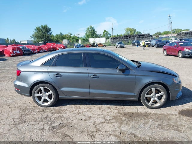 45806972 :رقم المزاد ، WAUB8GFF6G1060176 vin ، 2016 Audi A3 2.0t Premium مزاد بيع