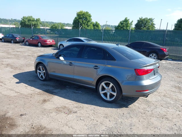 45806972 :رقم المزاد ، WAUB8GFF6G1060176 vin ، 2016 Audi A3 2.0t Premium مزاد بيع