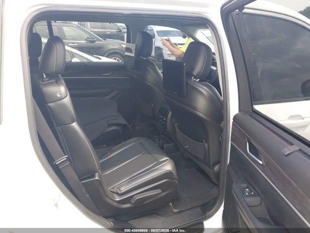45806988 :رقم المزاد ، 1C4RJKBG3P8875756 vin ، 2023 Jeep Grand Cherokee L Limited 4x4 مزاد بيع
