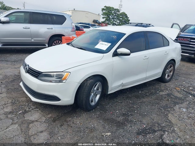 2014 Volkswagen Jetta 1.8t Se მანქანა იყიდება აუქციონზე, vin: 3VWD17AJXEM305019, აუქციონის ნომერი: 45807023