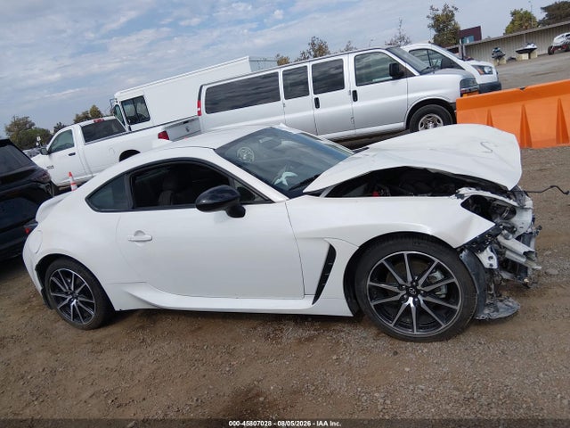 Toyota GR86 2023 JF1ZNBC15P8762752 Image 14