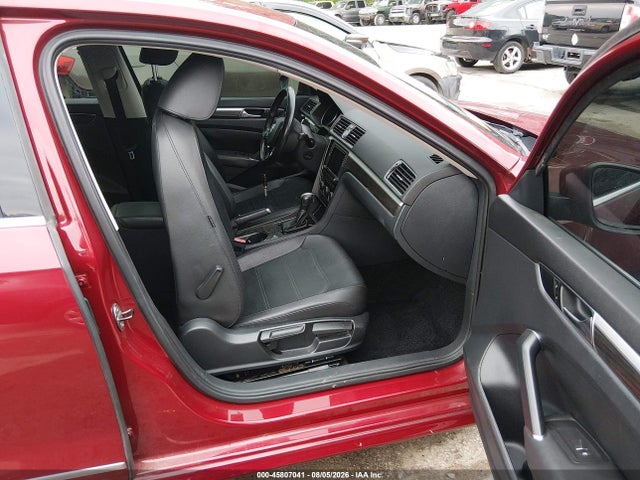 45807041 :رقم المزاد ، 1VWBT7A33HC026729 vin ، 2017 Volkswagen Passat 1.8t Se مزاد بيع