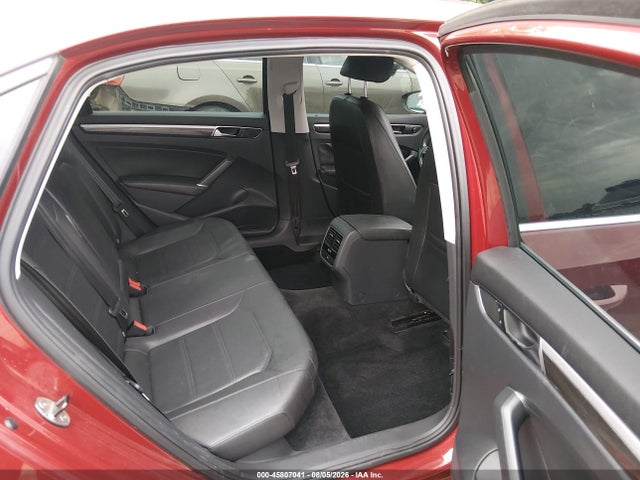45807041 :رقم المزاد ، 1VWBT7A33HC026729 vin ، 2017 Volkswagen Passat 1.8t Se مزاد بيع