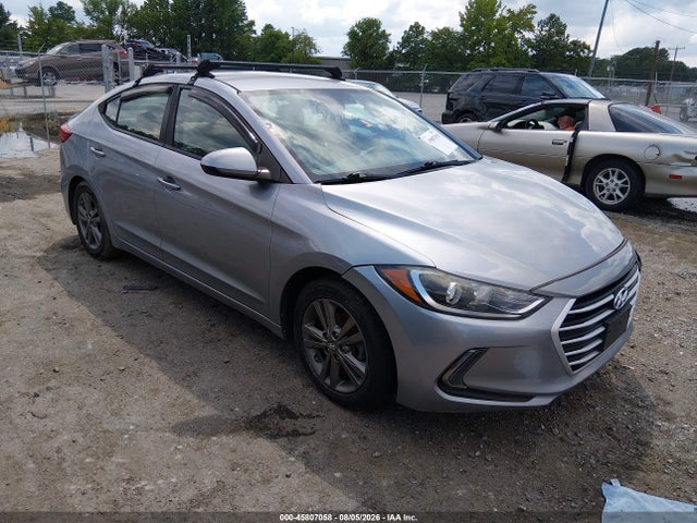 2017 5NPD84LF3HH055980 main image