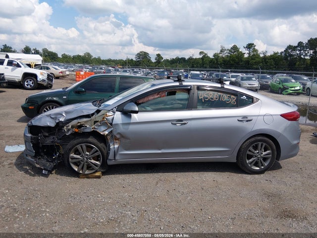 5NPD84LF3HH055980 Hyundai ELANTRA SE