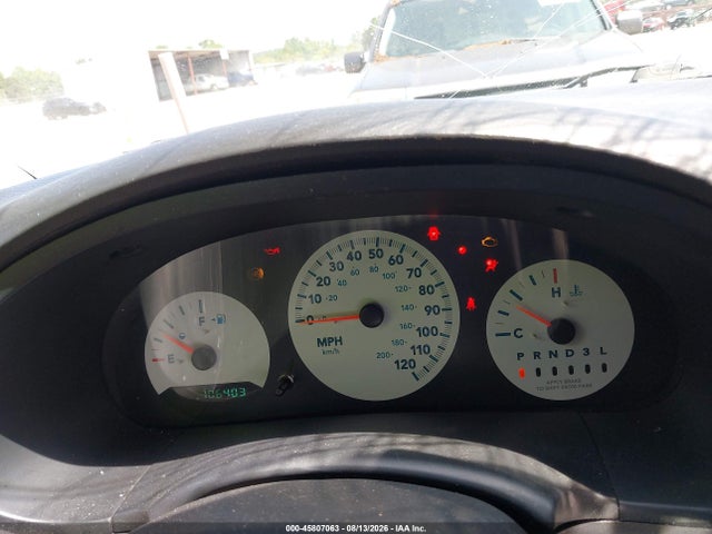 45807063 :رقم المزاد ، 1D4GP25RX5B388429 vin ، 2005 Dodge Caravan Se مزاد بيع
