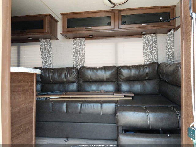 Highland Ridge Lite 2017 58TTX3727H3029163 Image 5