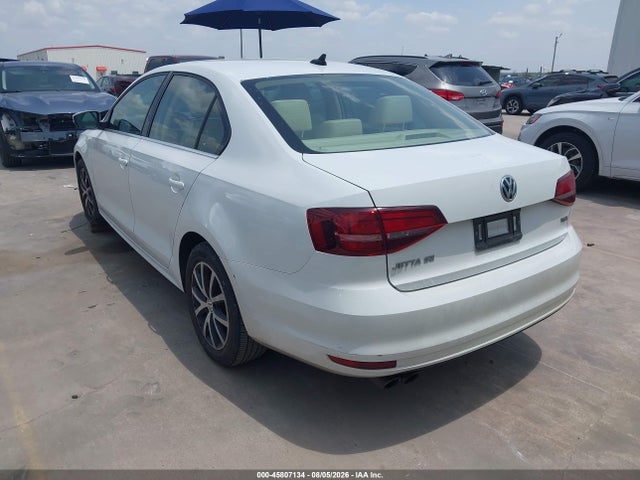 45807134 :رقم المزاد ، 3VWDB7AJ6HM257083 vin ، 2017 Volkswagen Jetta 1.4t Se مزاد بيع