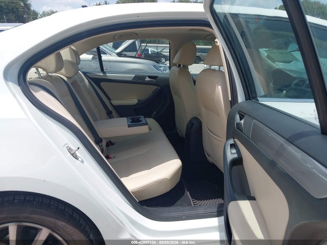 45807134 :رقم المزاد ، 3VWDB7AJ6HM257083 vin ، 2017 Volkswagen Jetta 1.4t Se مزاد بيع