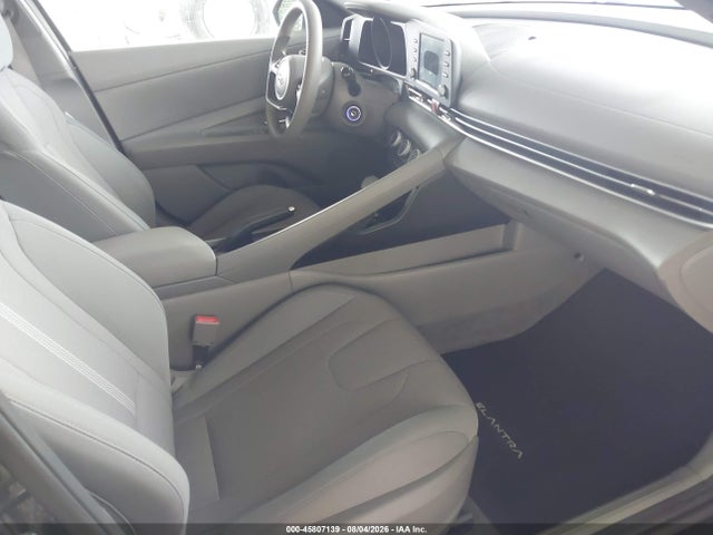 45807139 :رقم المزاد ، 5NPLL4AG5MH050120 vin ، 2021 Hyundai Elantra Se مزاد بيع
