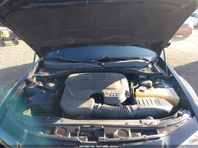 Продажа на аукционе авто 2018 Chrysler 300 Limited, vin: 2C3CCAEG9JH136788, номер лота: 45807158
