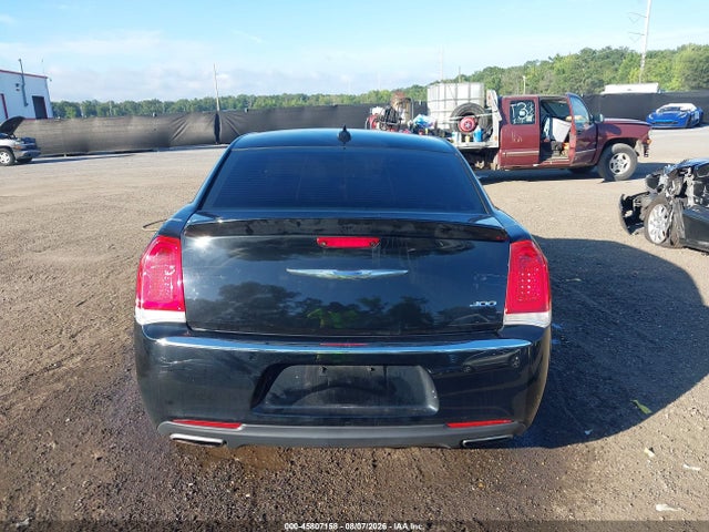 Продажа на аукционе авто 2018 Chrysler 300 Limited, vin: 2C3CCAEG9JH136788, номер лота: 45807158