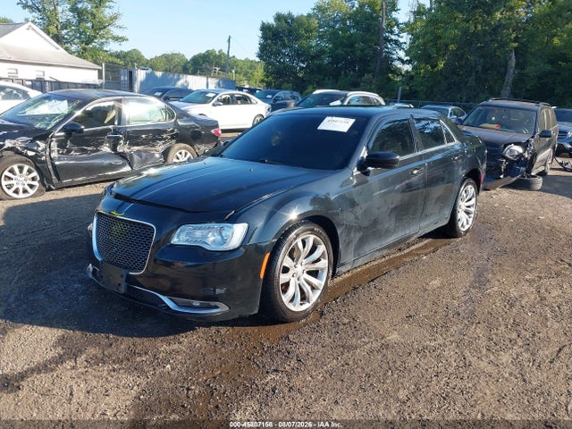 Продажа на аукционе авто 2018 Chrysler 300 Limited, vin: 2C3CCAEG9JH136788, номер лота: 45807158