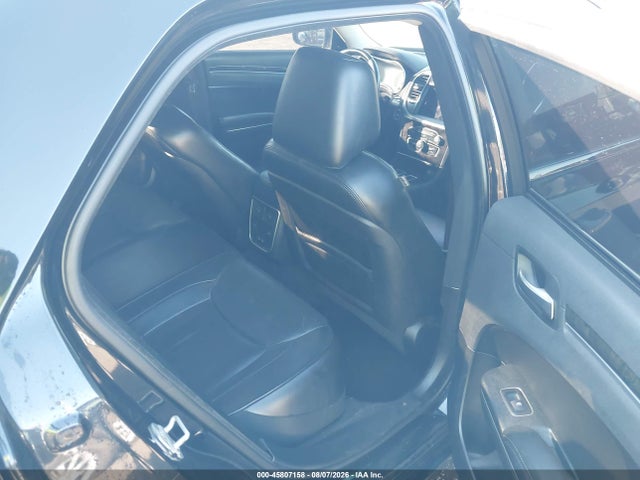 Продажа на аукционе авто 2018 Chrysler 300 Limited, vin: 2C3CCAEG9JH136788, номер лота: 45807158
