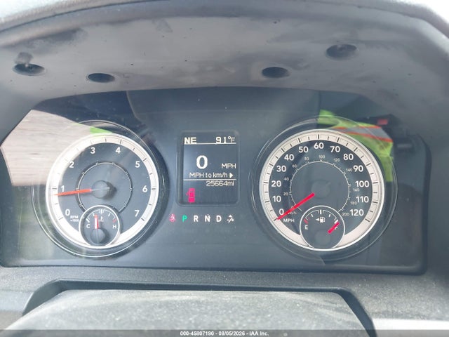 45807190 :رقم المزاد ، 3C6JR6DG4HG708173 vin ، 2017 Ram 1500 Tradesman  4x2 8' Box مزاد بيع