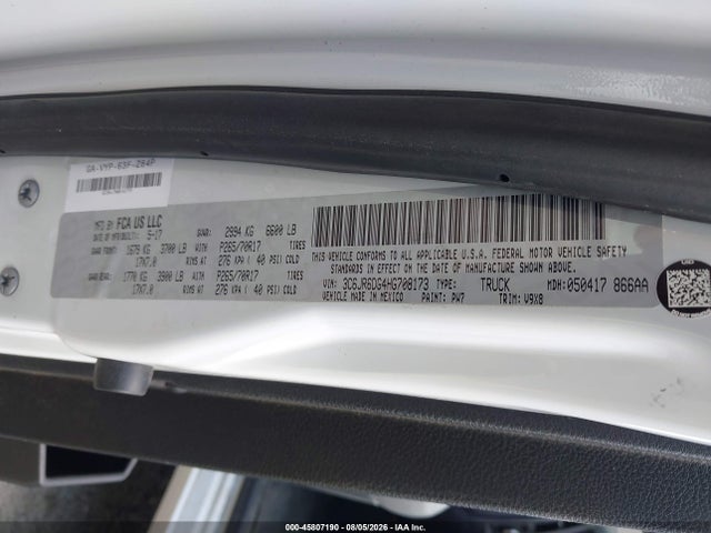 45807190 :رقم المزاد ، 3C6JR6DG4HG708173 vin ، 2017 Ram 1500 Tradesman  4x2 8' Box مزاد بيع