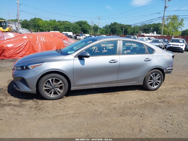 Продажа на аукционе авто 2023 Kia Forte Lxs, vin: 3KPF24AD3PE583615, номер лота: 45807197