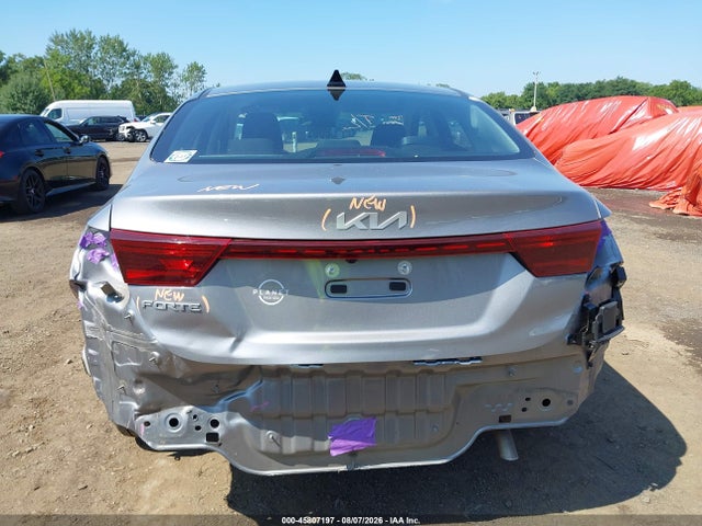 Продажа на аукционе авто 2023 Kia Forte Lxs, vin: 3KPF24AD3PE583615, номер лота: 45807197