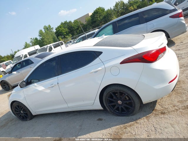 Продажа на аукционе авто 2016 Hyundai Elantra Se, vin: 5NPDH4AE2GH678175, номер лота: 45807199