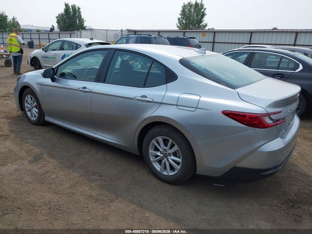 Toyota CAMRY LE 2026 4T1DAACK9TU724103 Image 3