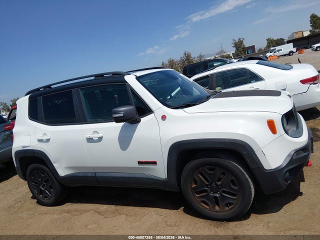 ZACCJBCBXJPG88698 Jeep Renegade Trailhawk 4x4