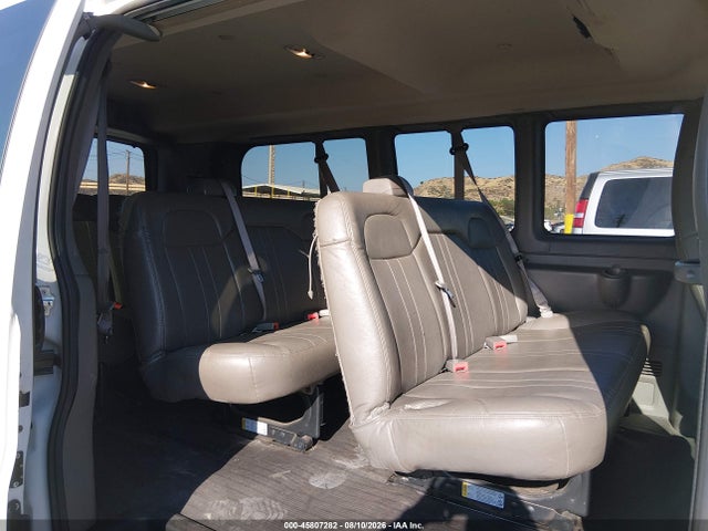 Chevrolet Express 2500 Ls 2018 1GAWGEFG1J1281494 Image 8