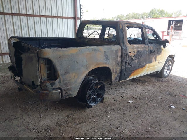45807316 :رقم المزاد ، 1C6RREFT0LN386395 vin ، 2020 Ram 1500 Big Horn  4x2 5'7 Box مزاد بيع