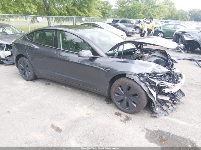 Tesla Model 3 Long Range Dual Motor All-wheel Drive/rear-wheel Drive 2024 5YJ3E1EA5RF854177 главное изображение