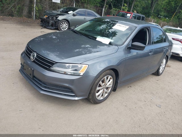 45807372 :رقم المزاد ، 3VWD17AJ0FM218943 vin ، 2015 Volkswagen Jetta 1.8t Se مزاد بيع