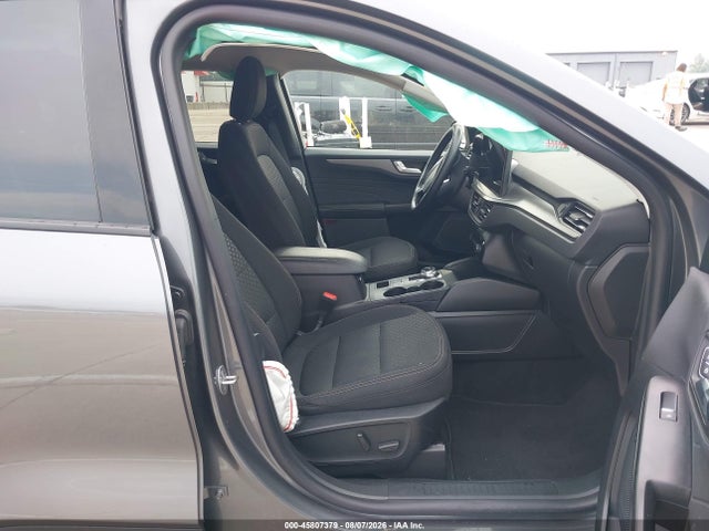 1FMCU9GN0SUA07576 Ford Escape Active