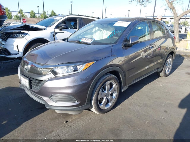 Honda HR-V LX 2019 3CZRU5H31KG712212 Image 2