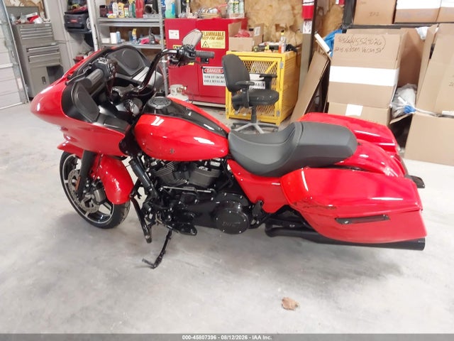 Harley-Davidson FLTRX 2026 1HD1KH71XTB625640 Image 13