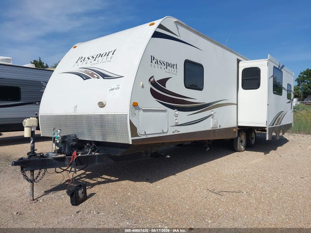 Keystone Ulta Lite Grand Tour 2014 4YDT28929ET413659 Image 2