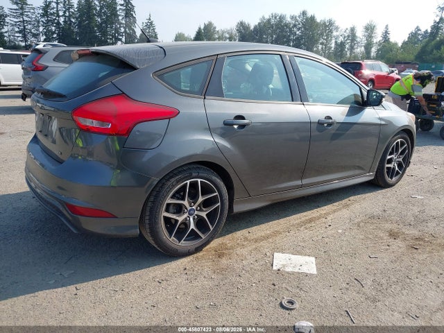 Ford FOCUS SE 2015 1FADP3K2XFL211393 Image 4