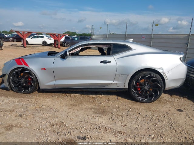 45807431 :رقم المزاد ، 1G1FH1R76H0190769 vin ، 2017 Chevrolet Camaro 2ss مزاد بيع