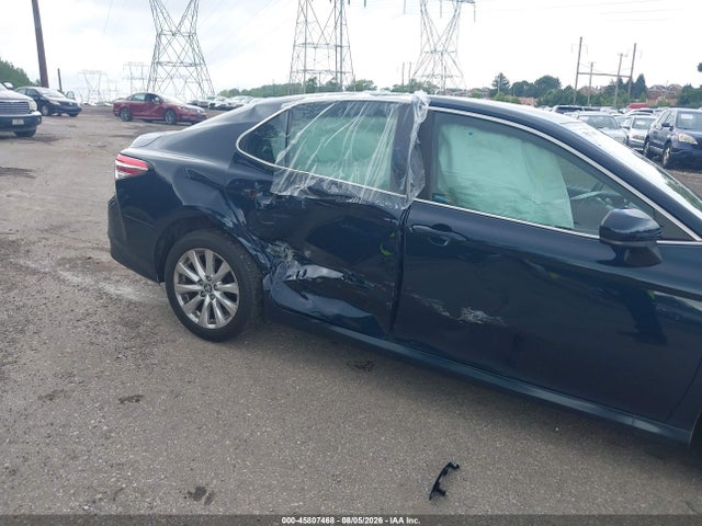Aukcja sprzedaży 2018 Toyota Camry Le, vin: 4T1B11HK8JU537271, numer aukcji: 45807468