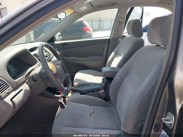 2003 Toyota Camry Le მანქანა იყიდება აუქციონზე, vin: 4T1BE32KX3U701115, აუქციონის ნომერი: 45807478