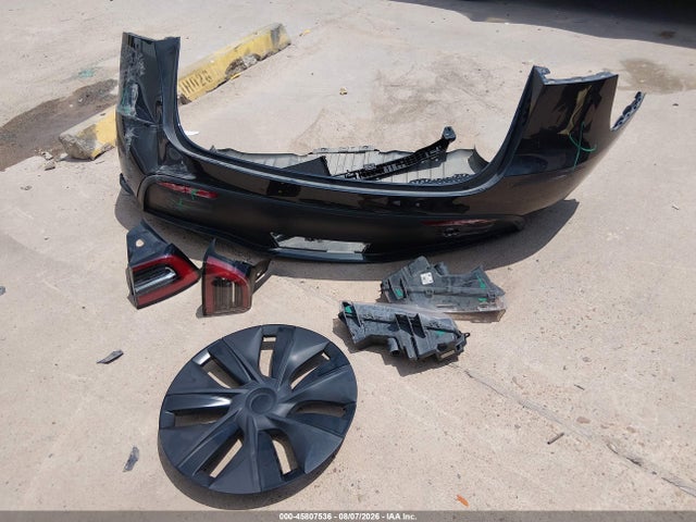 7SAYGDED8SF259568 Tesla Model Y Long Range Dual Motor Rear-wheel Drive