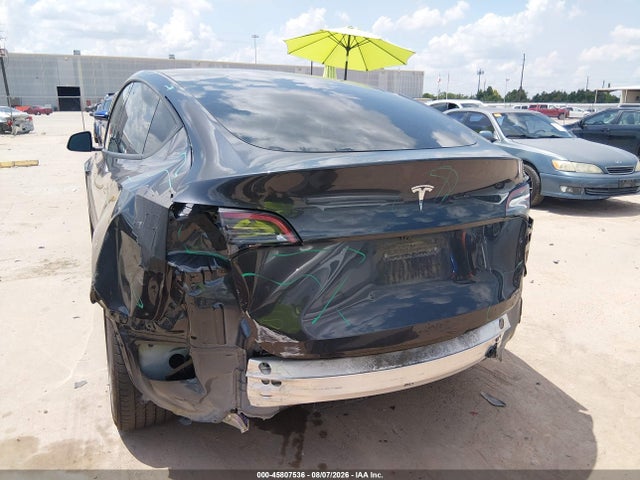 7SAYGDED8SF259568 Tesla Model Y Long Range Dual Motor Rear-wheel Drive